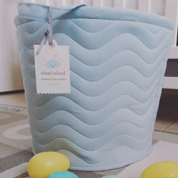 Quilted Fabric Med. Storage Basket - Picture 4 of 4